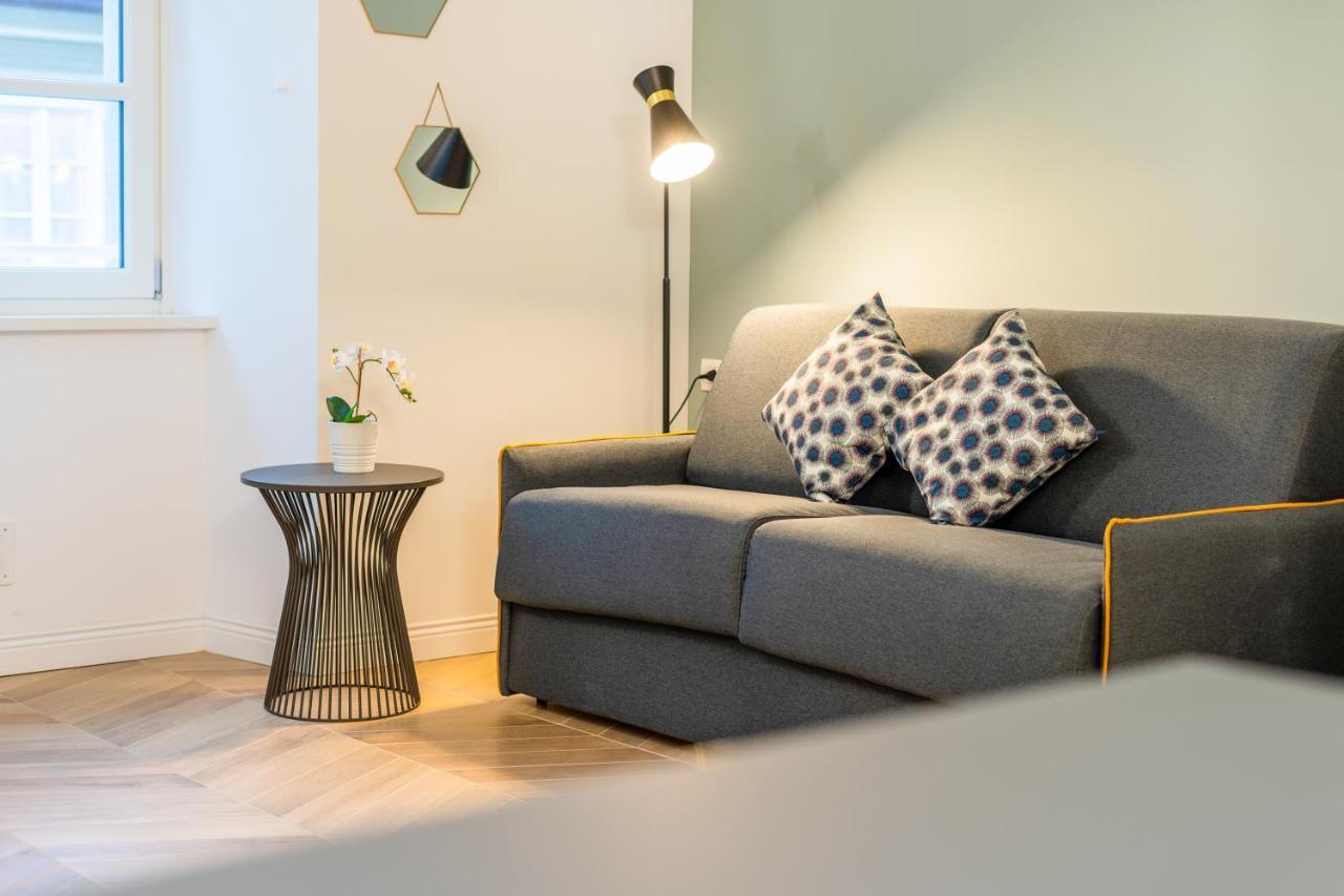 Domo Premium Apartments - Trieste Mazzini Екстериор снимка